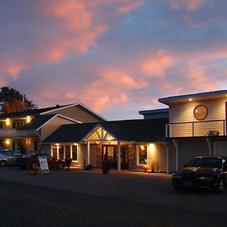 Hotel Sands On Golden Lake Zewnętrze zdjęcie