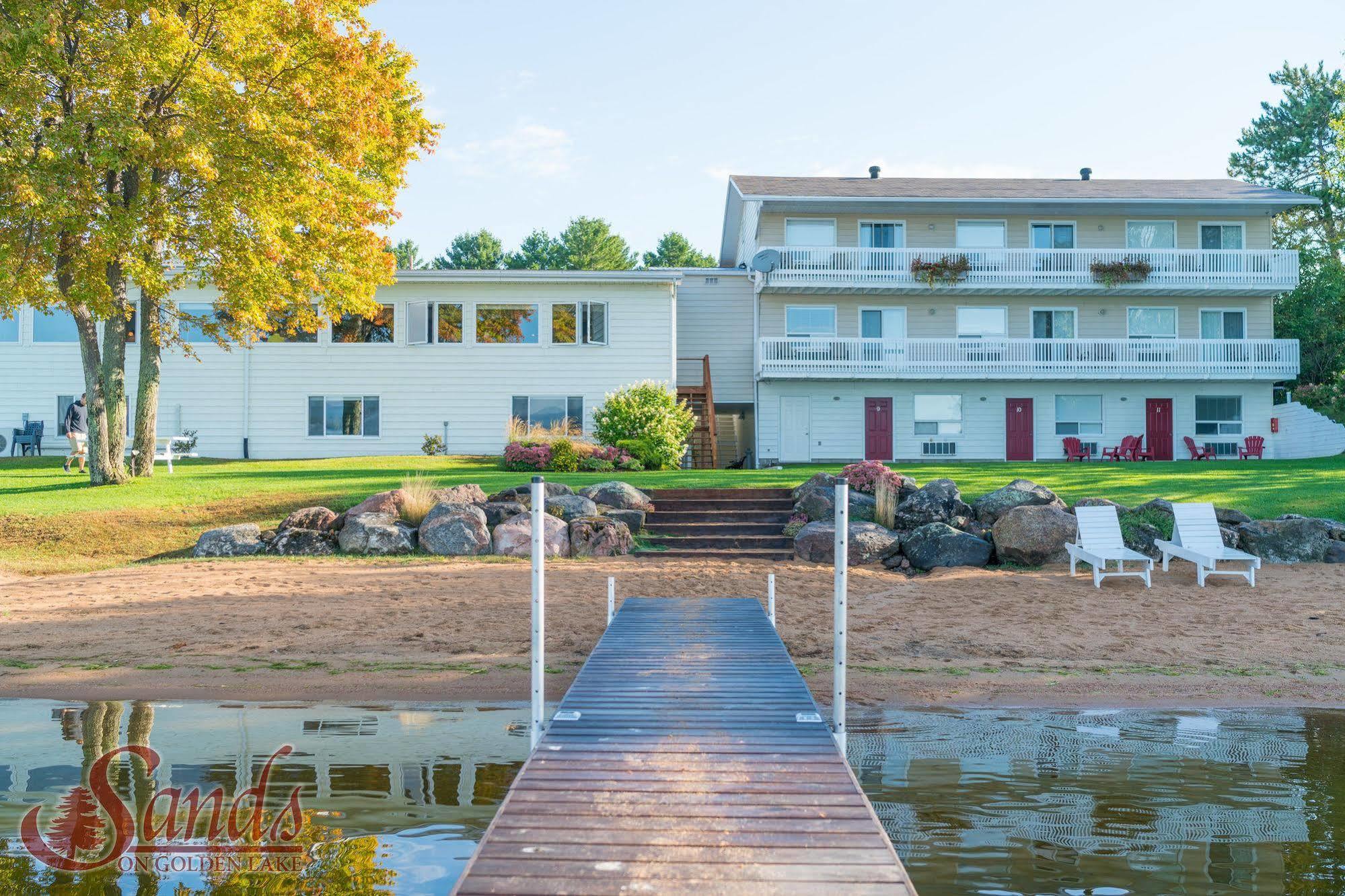 Hotel Sands On Golden Lake Zewnętrze zdjęcie